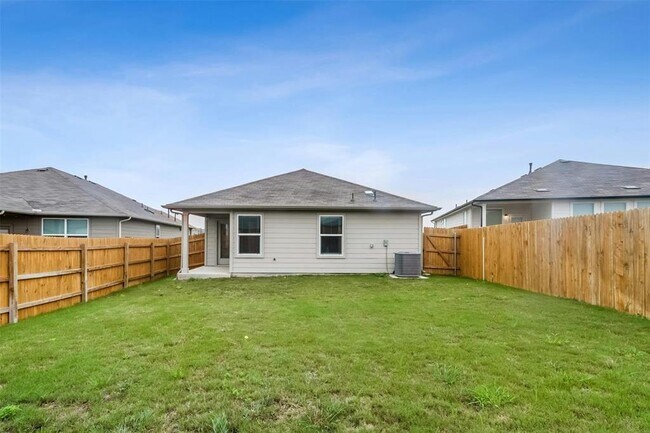 Foto del edificio - 348 Globe Mallow Cir