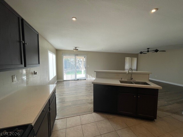 Foto del edificio - 5227 Joshua Jose St