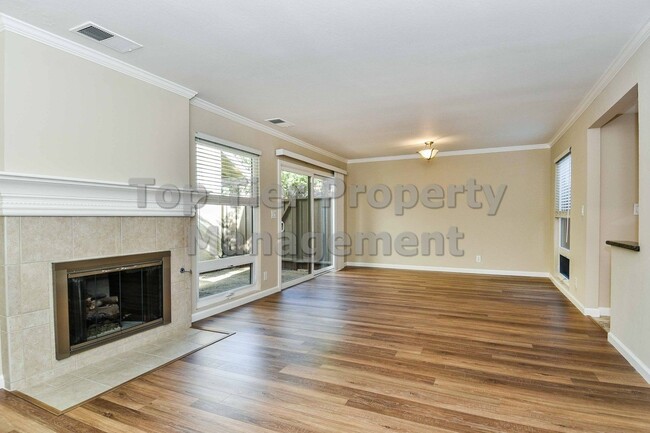 Foto del edificio - Beautiful 3 Bd/2.5 Ba/1697 sf Walnut Creek...