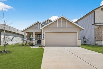 Building Photo - 6823 Escondido Dr