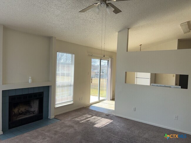 Building Photo - 2305 Purser Dr