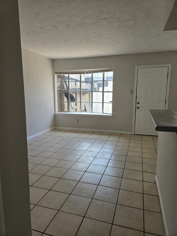 Building Photo - 13522 Castilian Dr