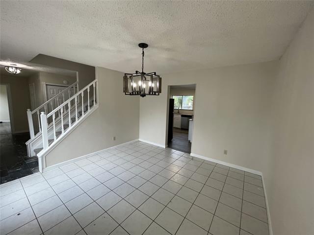 Building Photo - 6305 Barcelona Dr