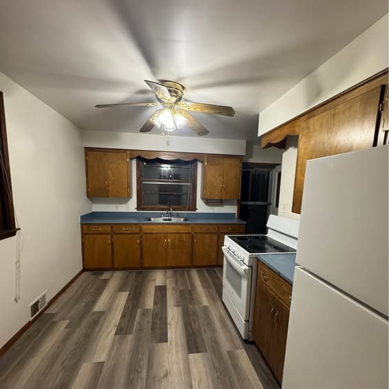 Building Photo - 1309 Stone St