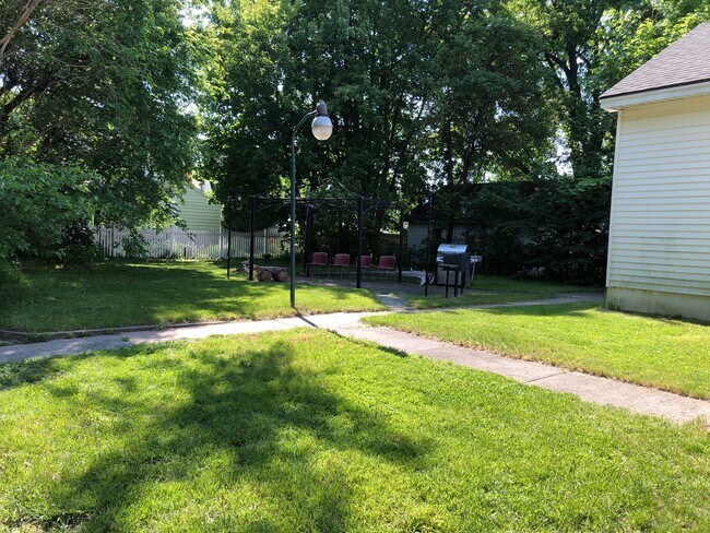 Large, private back yard - 4 S Lake Ave
