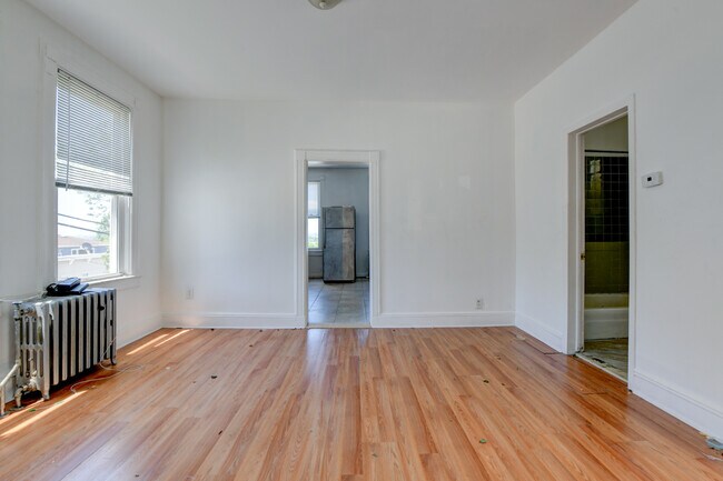 Building Photo - 477 Liberty Ave