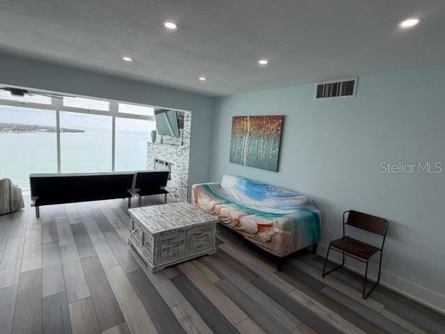 Foto del edificio - 7200 Sunshine Skyway Ln S