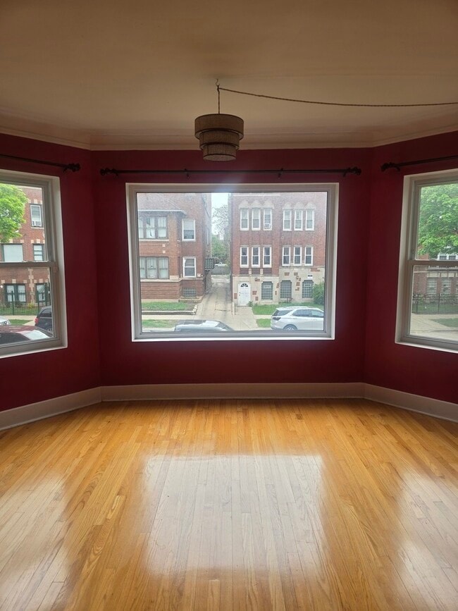 Foto del edificio - 6926 S Paxton Ave