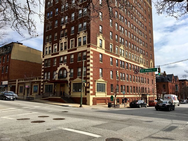 Building Photo - 1 br, 1 bath  - 1001 Saint Paul St Apt 2D