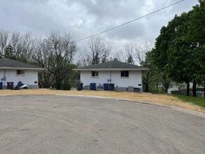 Building Photo - 413 21st Pl Ct