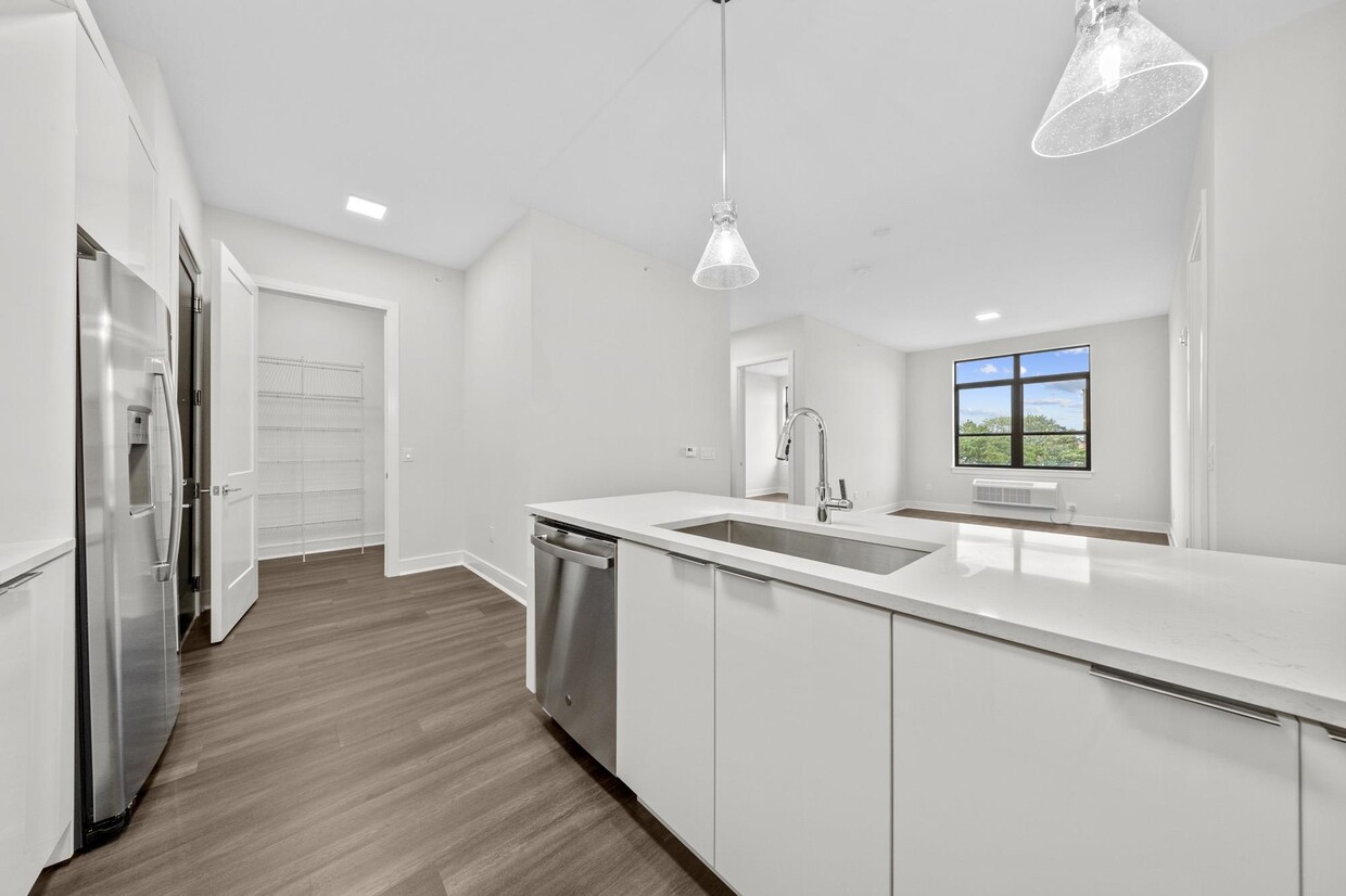 Foto principal - 121 34th St