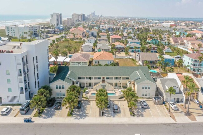 Foto del edificio - 129 E Lantana St