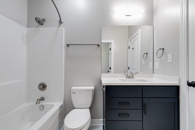 Foto del edificio - 313 W 26th St