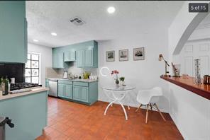 Building Photo - 7301 Quicksilver Cir