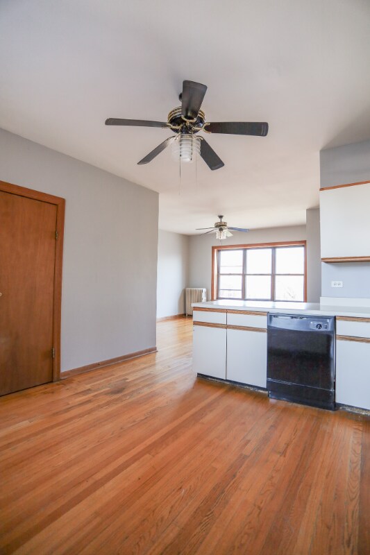 Foto principal - 1348 W Foster Ave