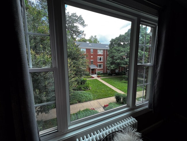 Photo - 1224 N Meade St (Arlington, VA) Apartment