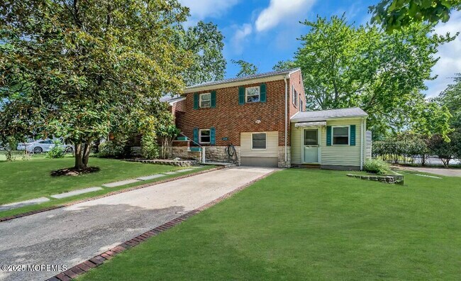 Foto del edificio - 221 Harrison Ave