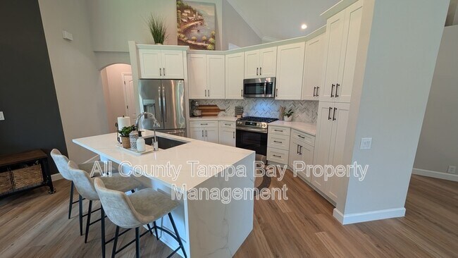 Foto del edificio - 12103 Glencliff Cir