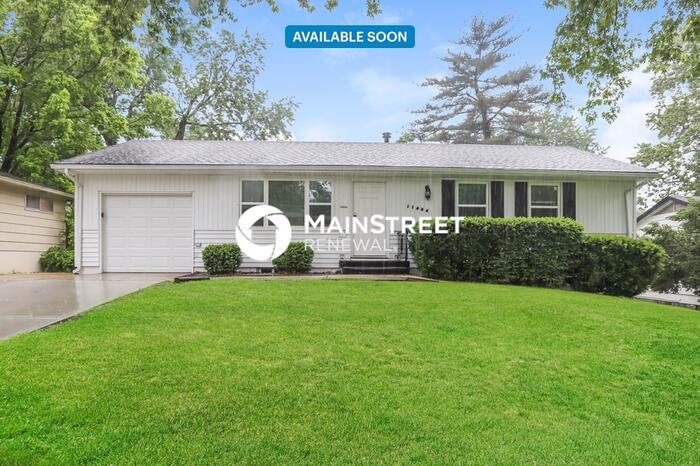 Primary Photo - 3 Bedroom Pet-Friendly Home in KANSAS CITY...