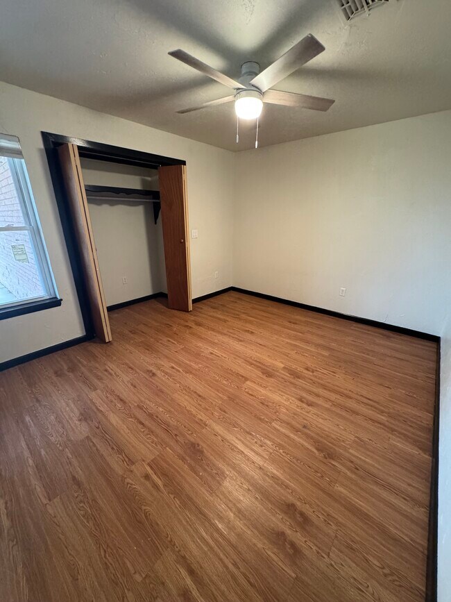 Foto del edificio - 145 Ann Arbor