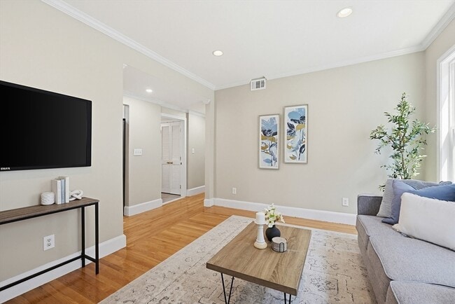 Foto del edificio - 574 Washington St
