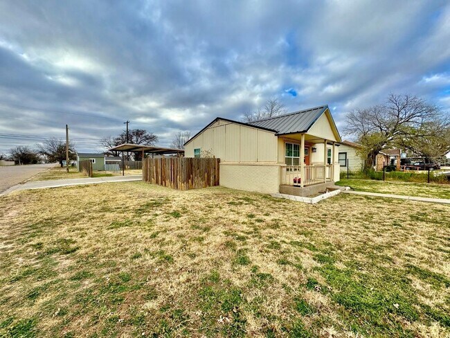 Foto del edificio - Cozy 2 Bedroom in Slaton