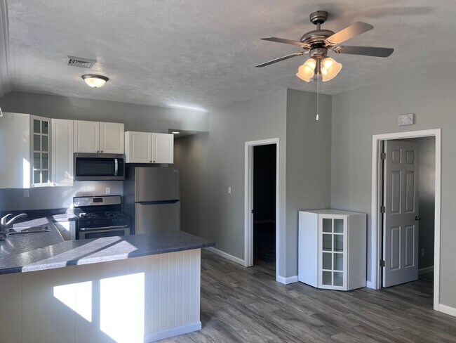 Building Photo - Fully renovated 2 bedroom unit with attach...