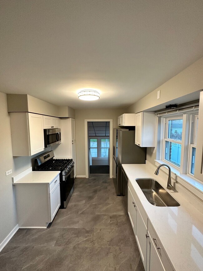 Foto del edificio - 413 E Maple St