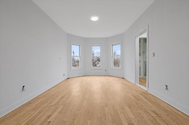 Foto del edificio - 120 High St