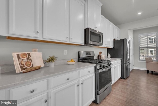 Foto del edificio - 14910 Townshend Ter Ave