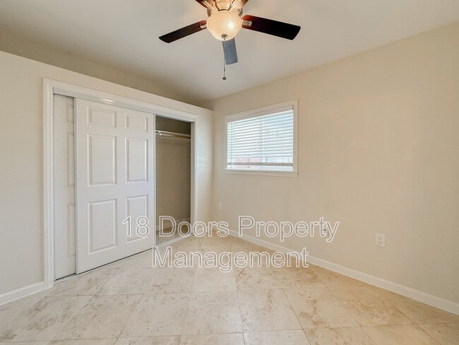 Building Photo - 4448-52 Estrella Ave