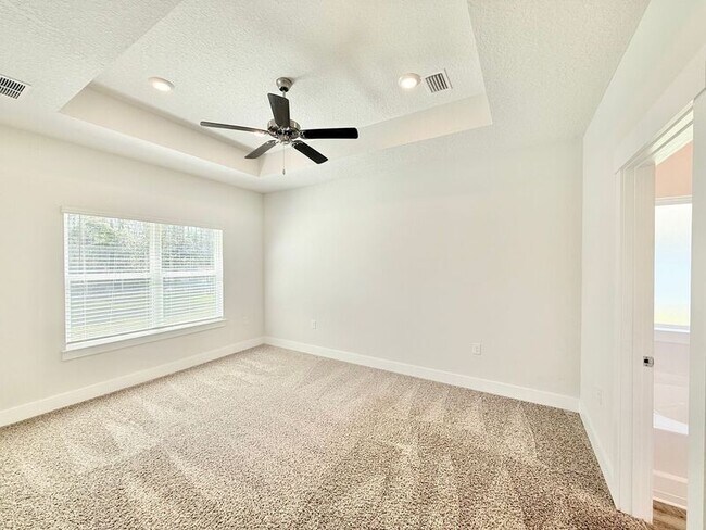 Foto del edificio - 4101 Heart Pine Ln