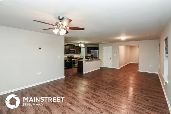 Foto del edificio - 4123 Long Arrow Dr