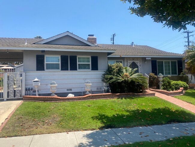 Photo - 10712 S 3rd Ave House