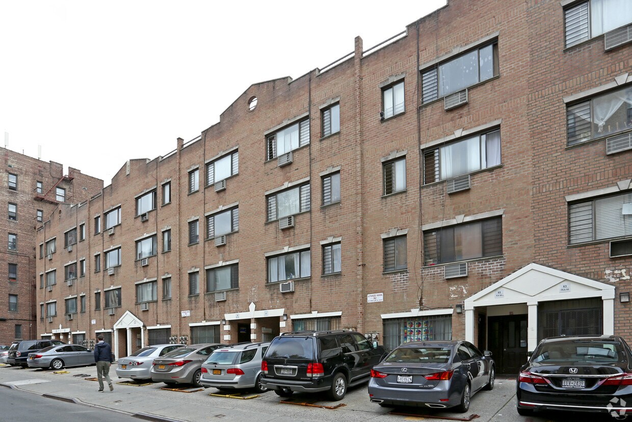 67 Cooper St, New York, NY 10034 67 Cooper St New York, NY