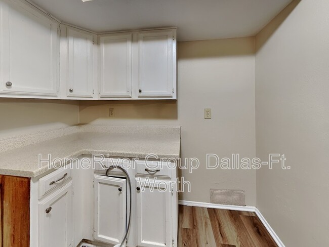 Foto del edificio - 2516 E Timberview Ln