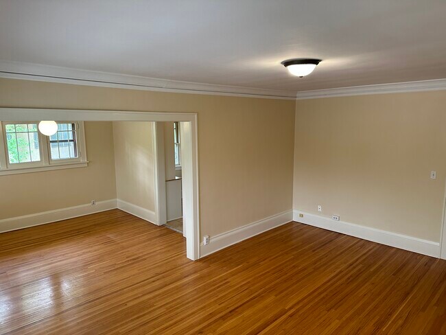 Living Room To Dining Room - 2816 Xerxes Ave S