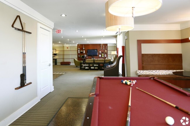 Game Room - MetroPointe