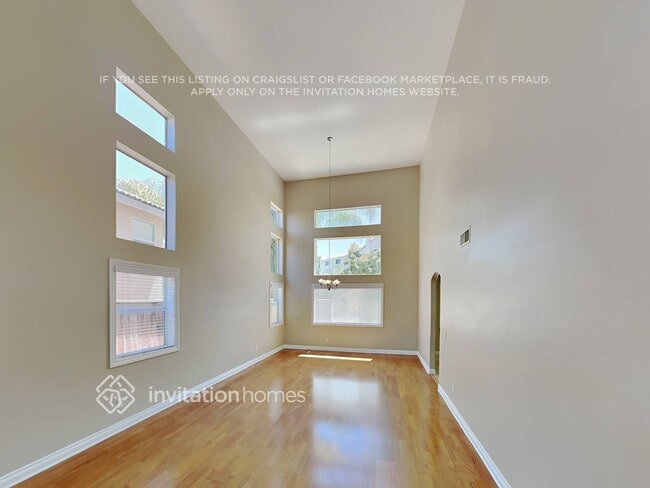 Building Photo - 45402 Eagle Crest Ln