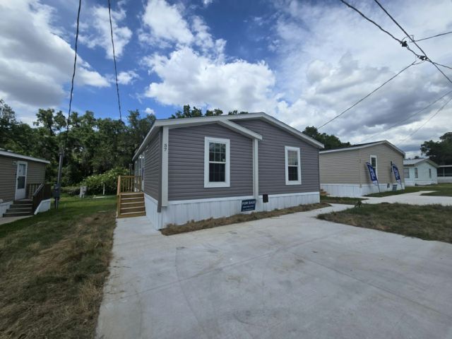 Foto del edificio - 11211 East Bay Rd