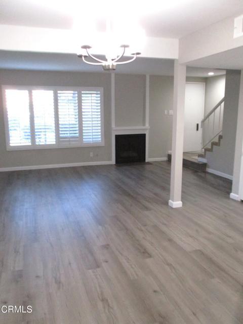 Foto del edificio - 375 W Walnut St