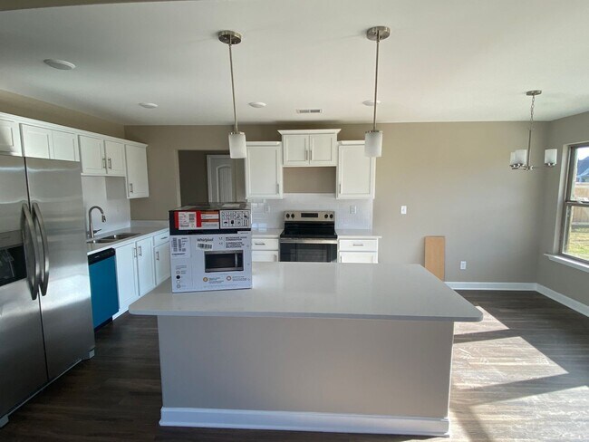 Foto del edificio - A NEW WALLS, MS BUILD YOU CAN'T MISS