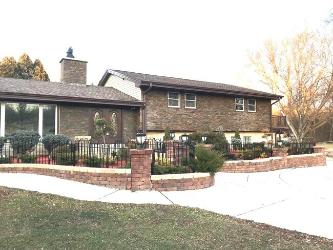 Foto del edificio - 5781 Fern Ct