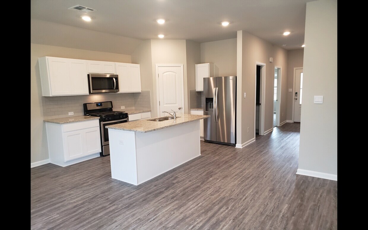 Foto del edificio - 5393 Greenridge Ln