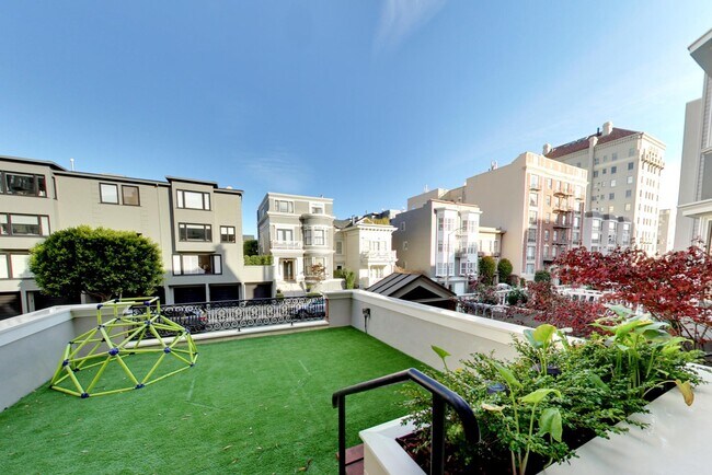 Foto del edificio - 2183 Pacific Ave