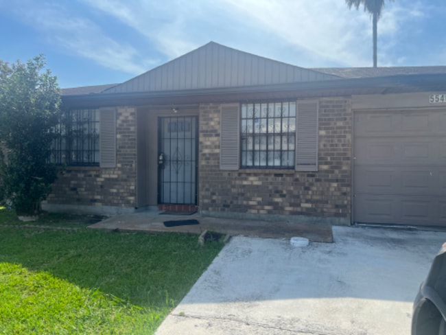 5540 Grand Bayou Dr