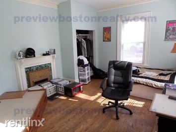 Foto del edificio - 12 Greylock Rd