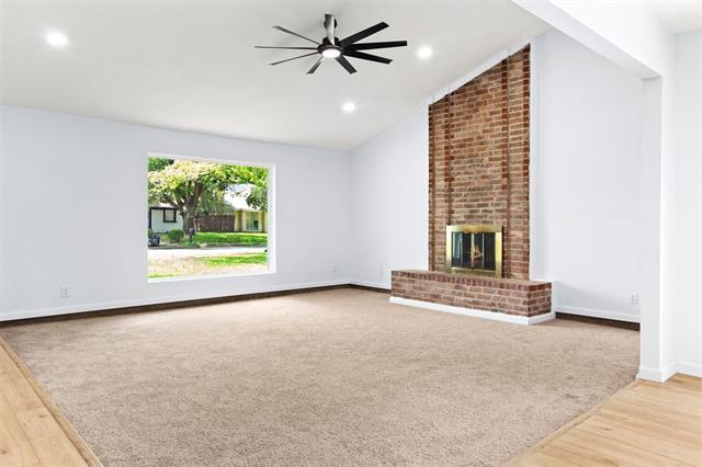 Foto del edificio - 2925 Brookcrest Dr
