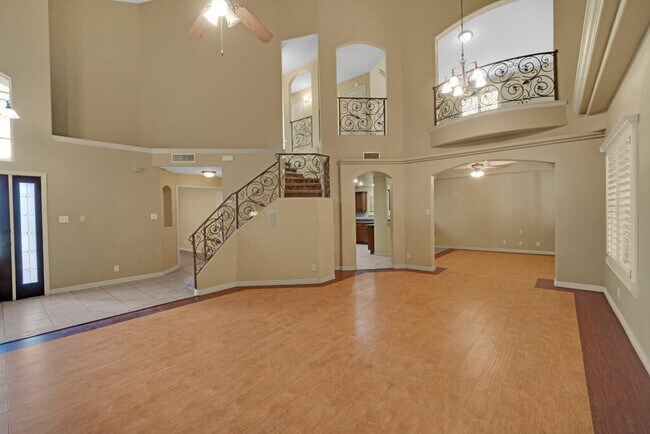 Building Photo - 1561 Via Appia St