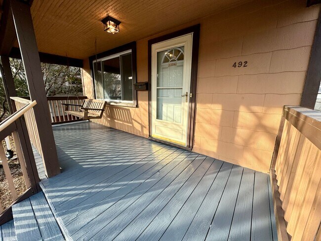 Foto del edificio - 5 Bedroom- Clintonville/North Campus